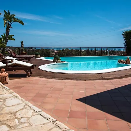 Carly Taormina With Private Pool Ferienhaus *