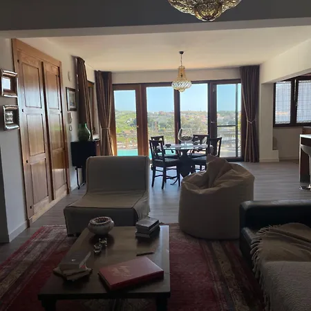 Carly Taormina With Private Pool Ferienhaus